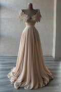 Elegantes vestidos de fiesta largos de corte A con escote en forma de corazón y cuentas brillantes
