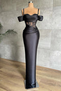 Elegante vestido de fiesta de sirena negro con hombros descubiertos y encaje