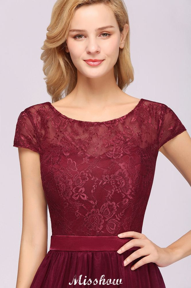 Elegante vestido de noche con mangas cortas y estampado floral, corte en A, con apliques de tul para dama de honor