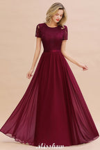 Elegante vestido de dama de honor de gasa con encaje, mangas cortas y joya, largo hasta el suelo, corte A