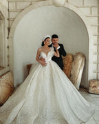 Elegantes vestidos de novia de diseñador, hermosos, color crema, corte A con encaje