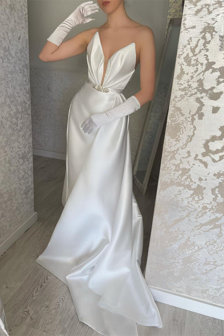 Elegante vestido de fiesta de satén sin mangas con escote en V y largo hasta el suelo