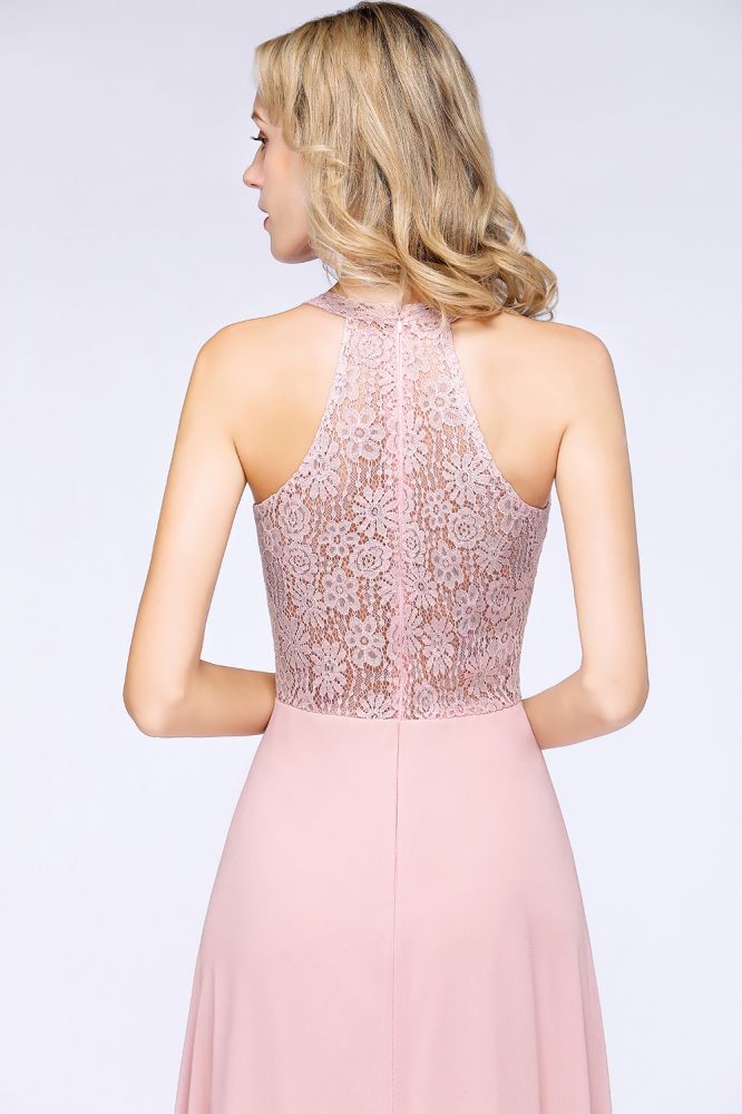 Elegante vestido de dama de honor de gasa rosa polvoriento con apliques florales hasta el suelo.