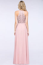 Elegante vestido de dama de honor de gasa rosa polvoriento con apliques florales hasta el suelo.