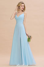 Elegante vestido de dama de honor con abertura frontal, tirantes finos, escote en V y largo hasta el suelo.