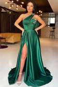Elegante vestido de fiesta verde de un solo hombro, corte A y cuentas