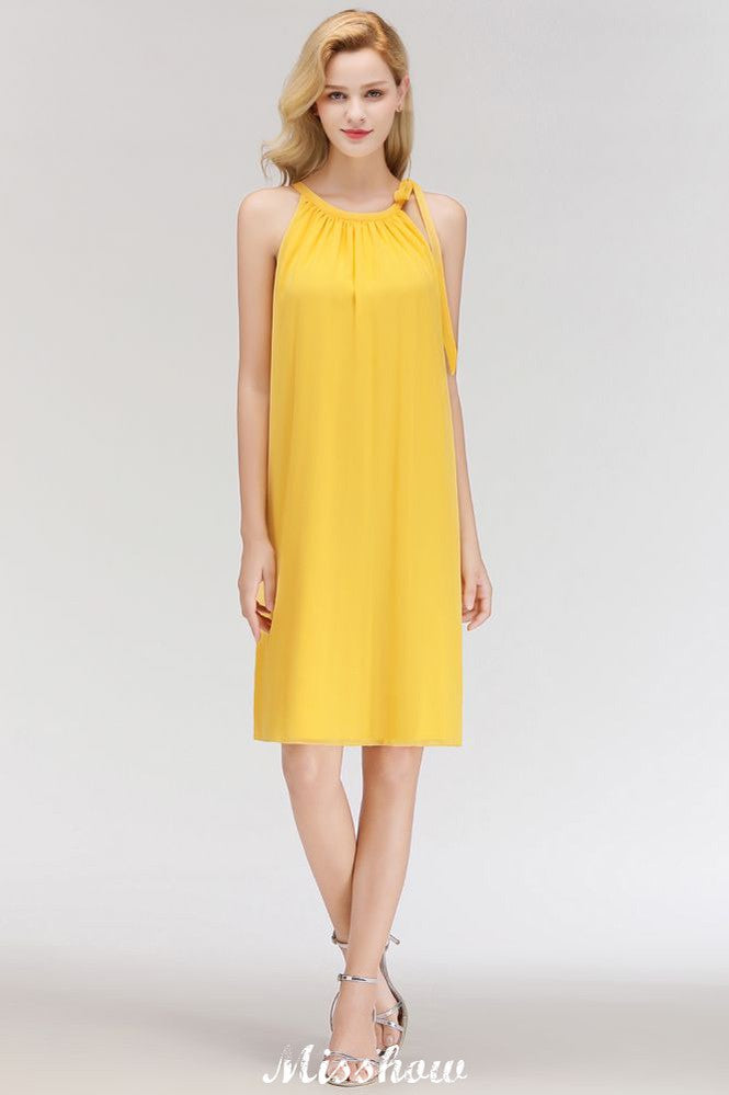 Elegante vestido de noche sencillo con cuello halter y sin mangas hasta la rodilla