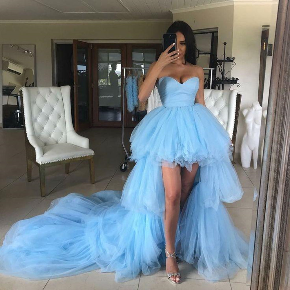 Elegantes vestidos de fiesta formales de graduación de tul con escote en forma de corazón, altos y bajos