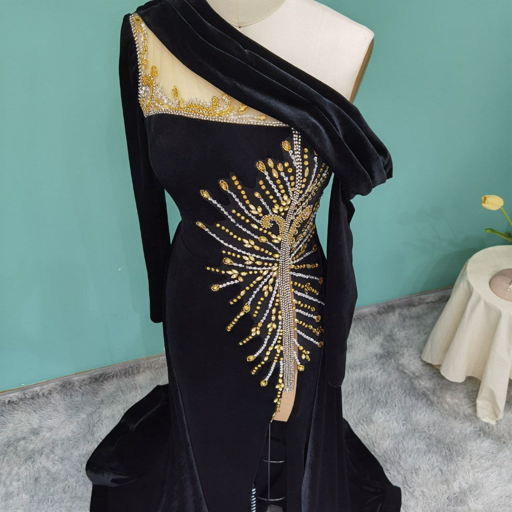 Elegant Long A-line One Shoulder Beading Prom Dress With Long Sleeves
