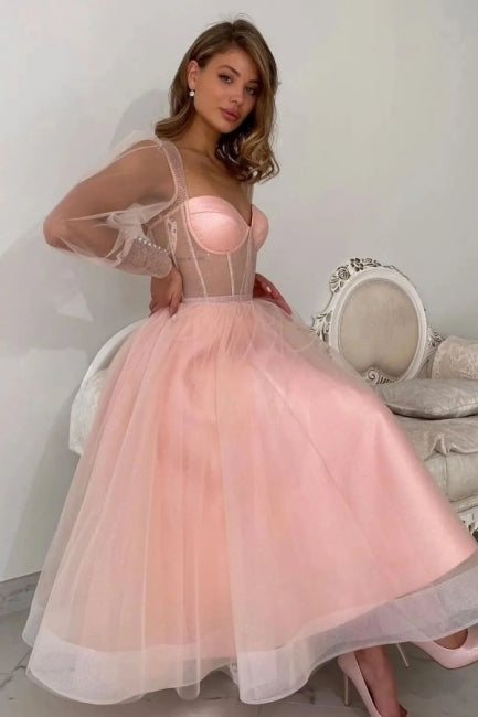 Elegantes langes A-Linien-Ballkleid aus rosa Tüll mit langen Ärmeln, pfirsichfarben