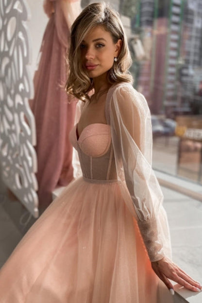 Elegantes langes A-Linien-Ballkleid aus rosa Tüll mit langen Ärmeln, pfirsichfarben