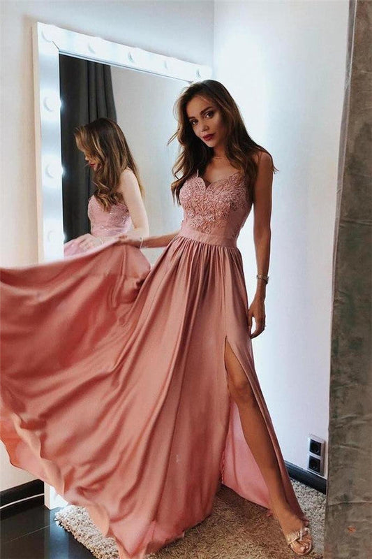 Elegantes langes A-Linien-Ballkleid mit Herzausschnitt, Applikationen und Spitze und Schlitz
