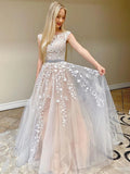 Elegantes langes A-Linien-Ballkleid mit Tüllspitze und Rundhalsausschnitt und rückenfreiem Abschlussballkleid