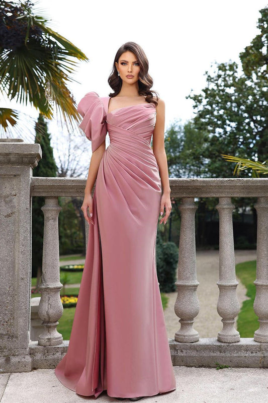 Elegantes langes, bodenlanges Ballkleid aus Satin in Altrosa mit einer Schulter