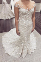Elegantes langes Meerjungfrau-Brautkleid mit schulterfreiem Rücken und Spitzenapplikationen