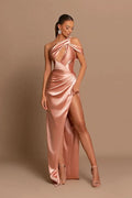 Elegantes langes Meerjungfrau-Abendkleid aus Satin mit einer Schulter und Schlitz