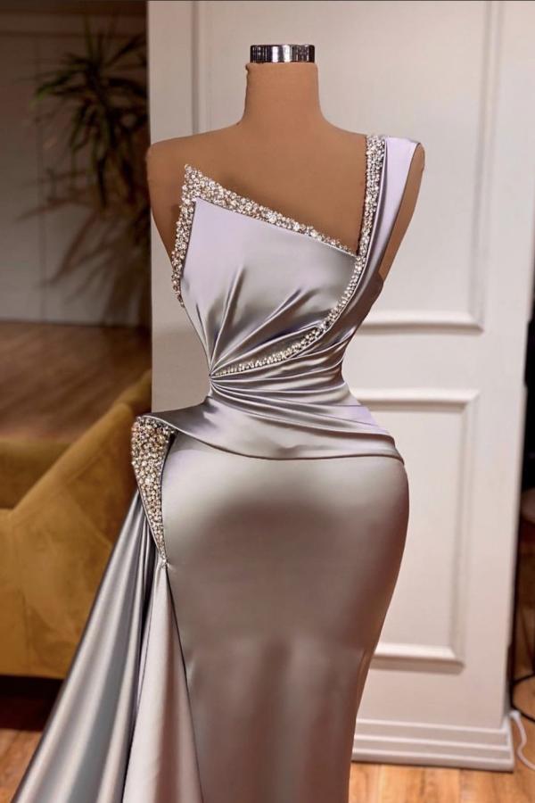 Elegante vestido de fiesta de satén sin mangas con un hombro al descubierto y corte sirena
