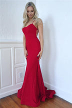 Elegante vestido de fiesta largo de sirena con tirantes finos y espalda abierta