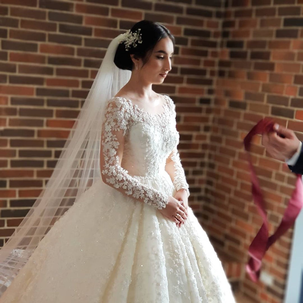 Elegante lange Prinzessin Tüll Spitze Brautkleider mit Ärmeln