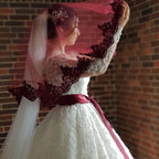 Elegante lange Prinzessin Tüll Spitze Brautkleider mit Ärmeln