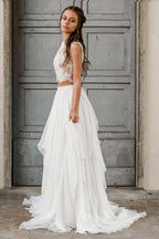 Elegantes langes zweiteiliges A-Linien-Brautkleid aus Spitzenchiffon