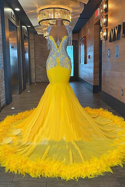 Elegante vestido de fiesta largo amarillo con borlas, cuentas, sin mangas, corte sirena y apliques
