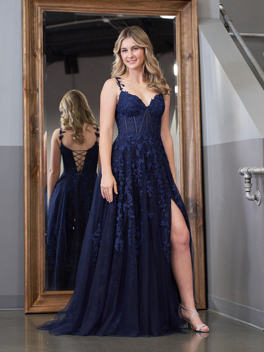 Mariana | A-Linien-Ballkleid aus Spitzentüll mit Herzausschnitt und Schlitz
