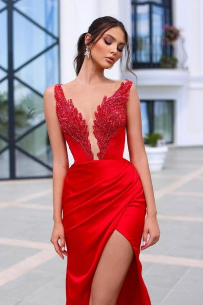 Elegantes rotes langes Ballkleid mit V-Ausschnitt und Schlitz vorne und Glitzer