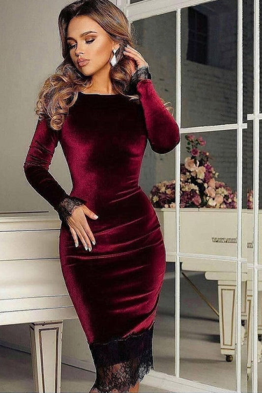Elegantes kurzes Meerjungfrau-Bateau-Ballkleid aus Samt mit Ärmeln