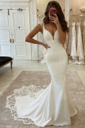 Elegante ärmellose Satin Elfenbein Spitze Meerjungfrau Brautkleider 