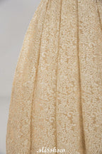 Elegantes Ballkleid mit Tüllspitze und herzförmigem Ausschnitt, ärmellos
