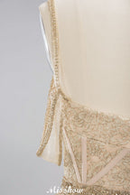 Elegantes Ballkleid mit Tüllspitze und herzförmigem Ausschnitt, ärmellos