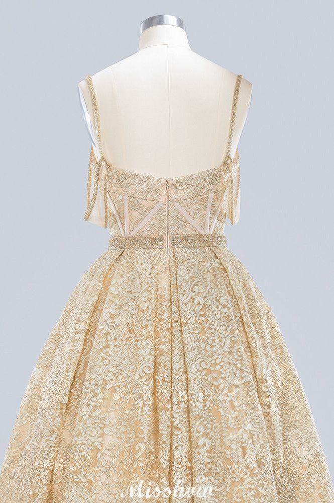 Elegantes Ballkleid mit Tüllspitze und herzförmigem Ausschnitt, ärmellos