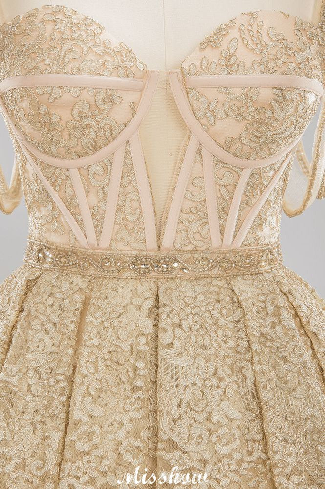 Elegantes Ballkleid mit Tüllspitze und herzförmigem Ausschnitt, ärmellos
