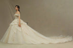 Elegante Brautkleider Prinzessin | Brautkleider mit Spitze