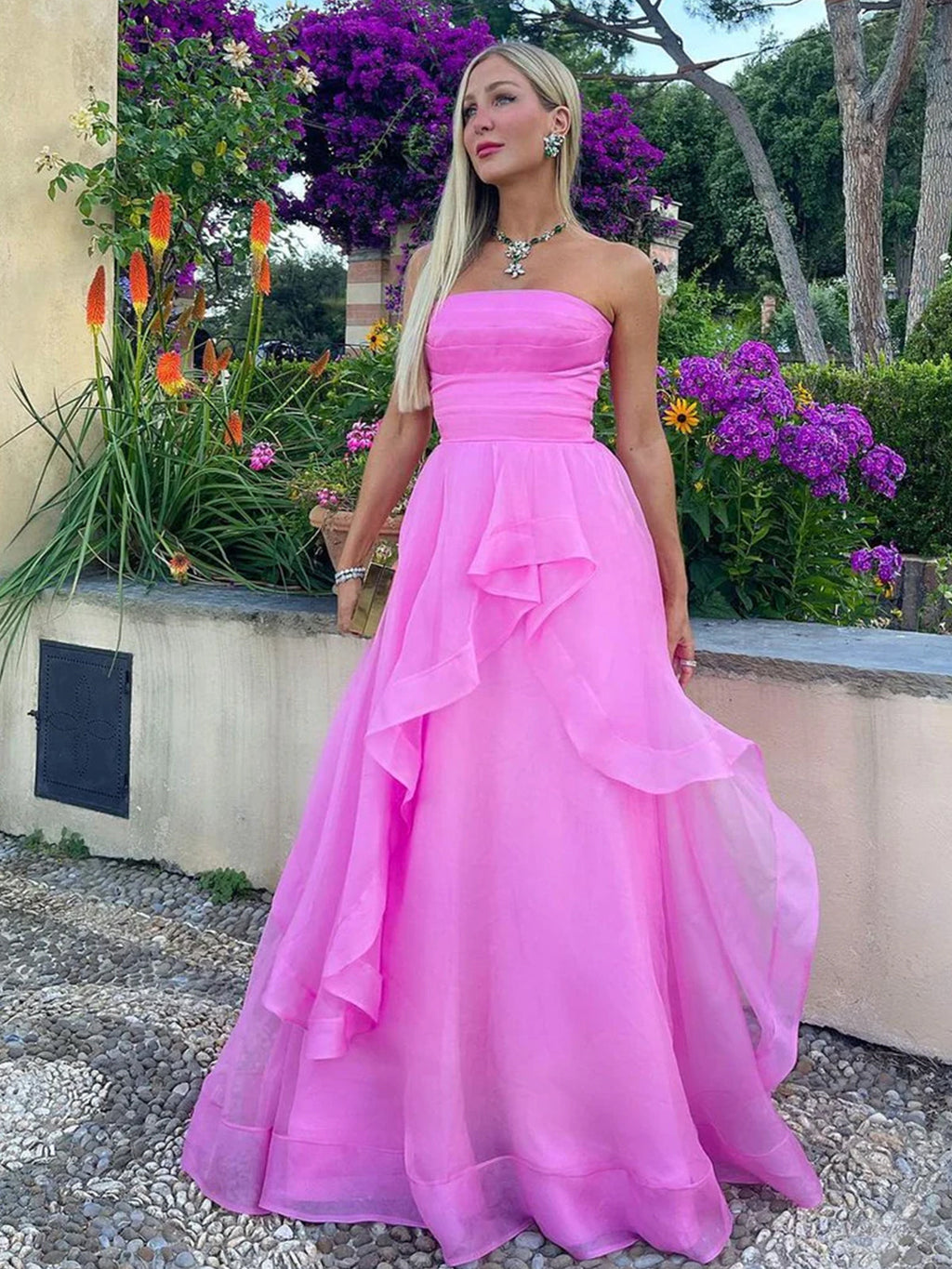 Elisa | Vestido de fiesta de organza rosa claro, corte A, sin tirantes