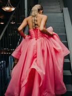 Elisa | Vestido de fiesta de organza rosa claro, corte A, sin tirantes