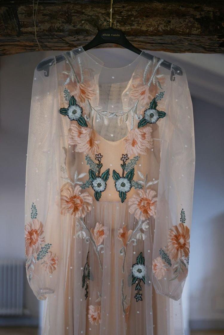 Vestido de fiesta elegante con bordado, corte A, espalda abierta, manga larga y brillantes PSK001