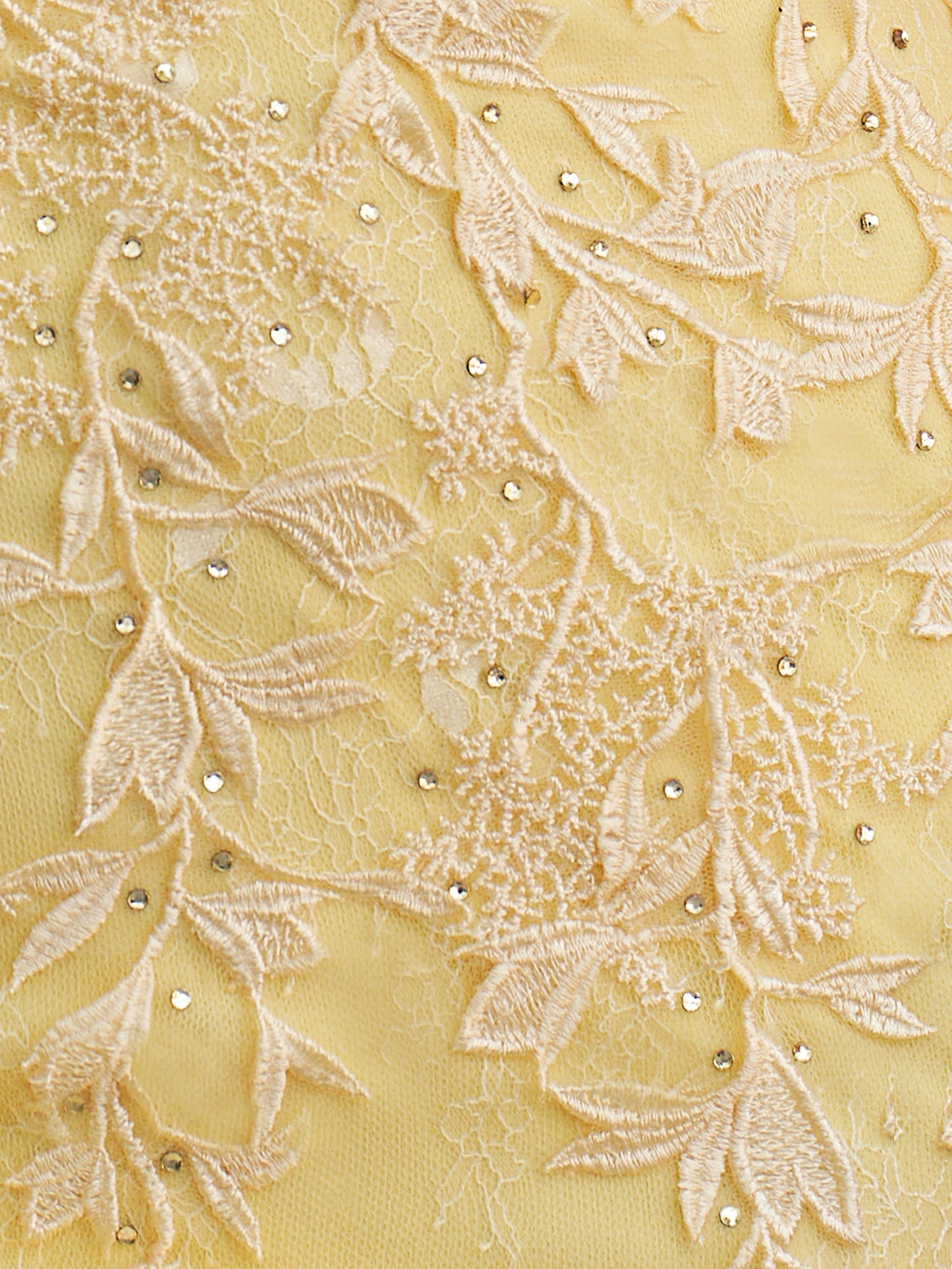 Ethel | Trägerloses Etuikleid aus Spitze mit Applikationen