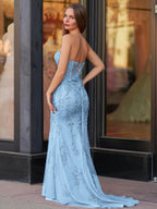 Evie | Vestido de fiesta largo de encaje con escote corazón y apliques de sirena