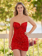 Evora | Vestidos de fiesta cortos negros con lentejuelas y escote en forma de corazón