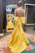 Evynn | Hot Pink V-Neck Bow-Back Trumpet Long Gown