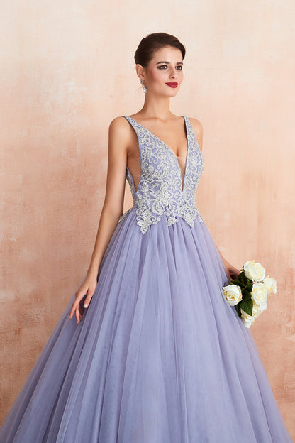 Excellent Long Princess V-neck Sleeveless Tulle Backless Prom Dress