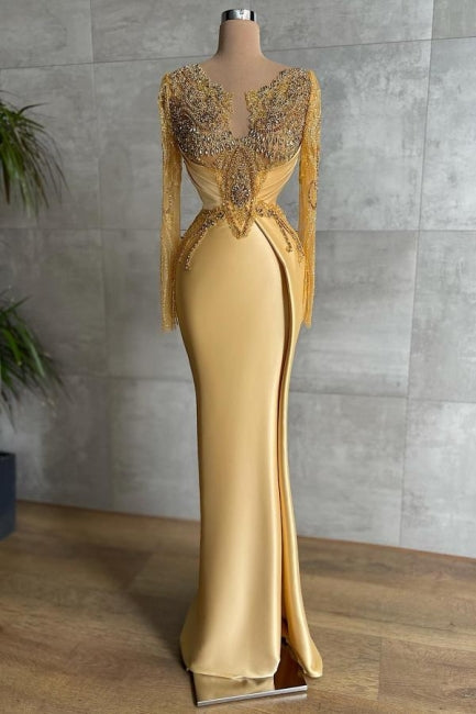 Exquisites langes goldenes Meerjungfrau-Ballkleid mit Spitze und Perlenbesatz und langen Ärmeln