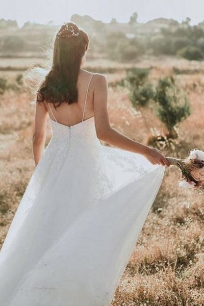 Exquisite Spaghetti Strap Sleeveless A-Line Floor-Length Lace Wedding Dresses