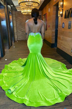 Vestido de fiesta de sirena llamativo, sin mangas, con espalda descubierta y cuentas