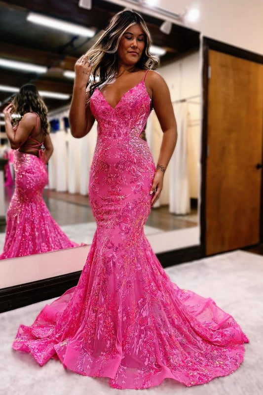 Ärmelloses, langes Meerjungfrauen-Ballkleid mit rosa Pailletten und rückenfreien Spaghettiträgern 