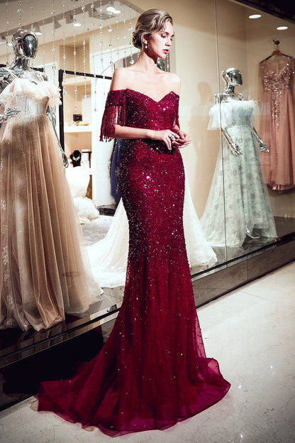 Fabelhaftes langes schulterfreies Tüll-Ballkleid mit Pailletten im Meerjungfrauenstil
