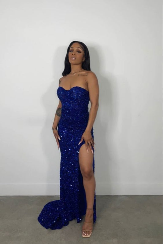 Vestido de noche azul rey sin tirantes con lentejuelas y abertura lateral, elegante vestido de fiesta azul rey Y490