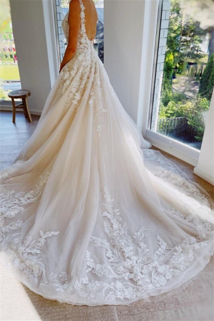 Fashion Backless A-Line V-neck Sleeveless Wedding Dresses With Lace